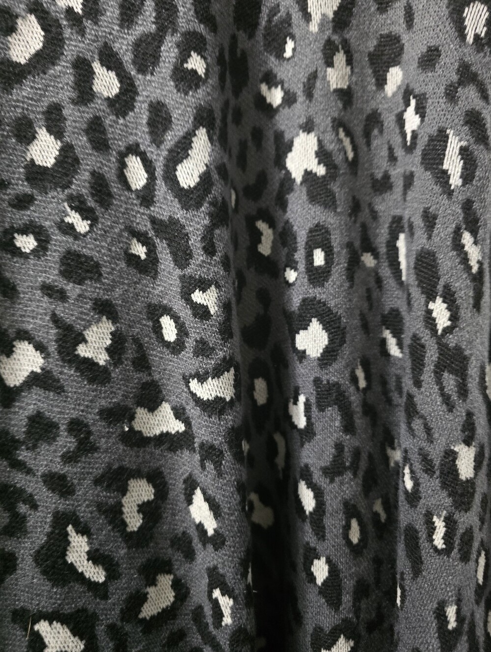Christina Gray Cashmere Knit Sweater - Picture 2 of 5
